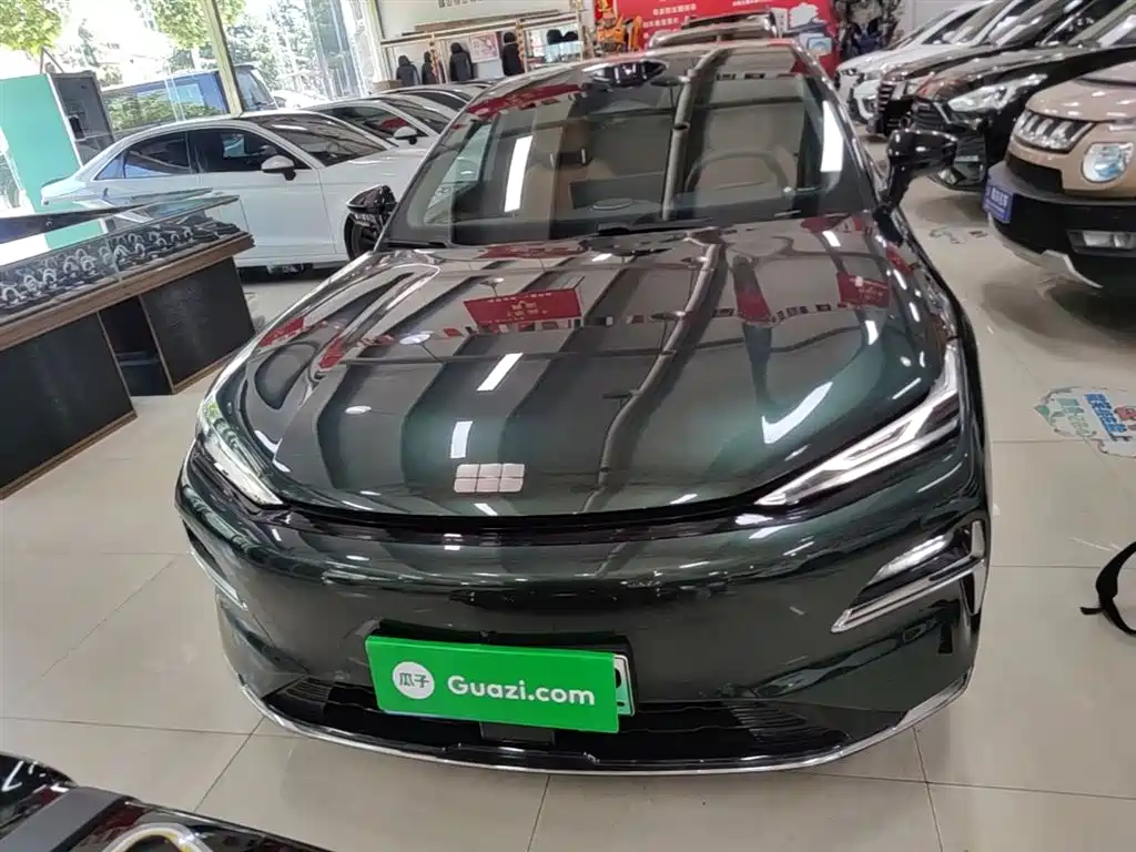 Geely Galaxy Galaxy Xingyao 8 2025 130km EM-P Starship Edition фото 3