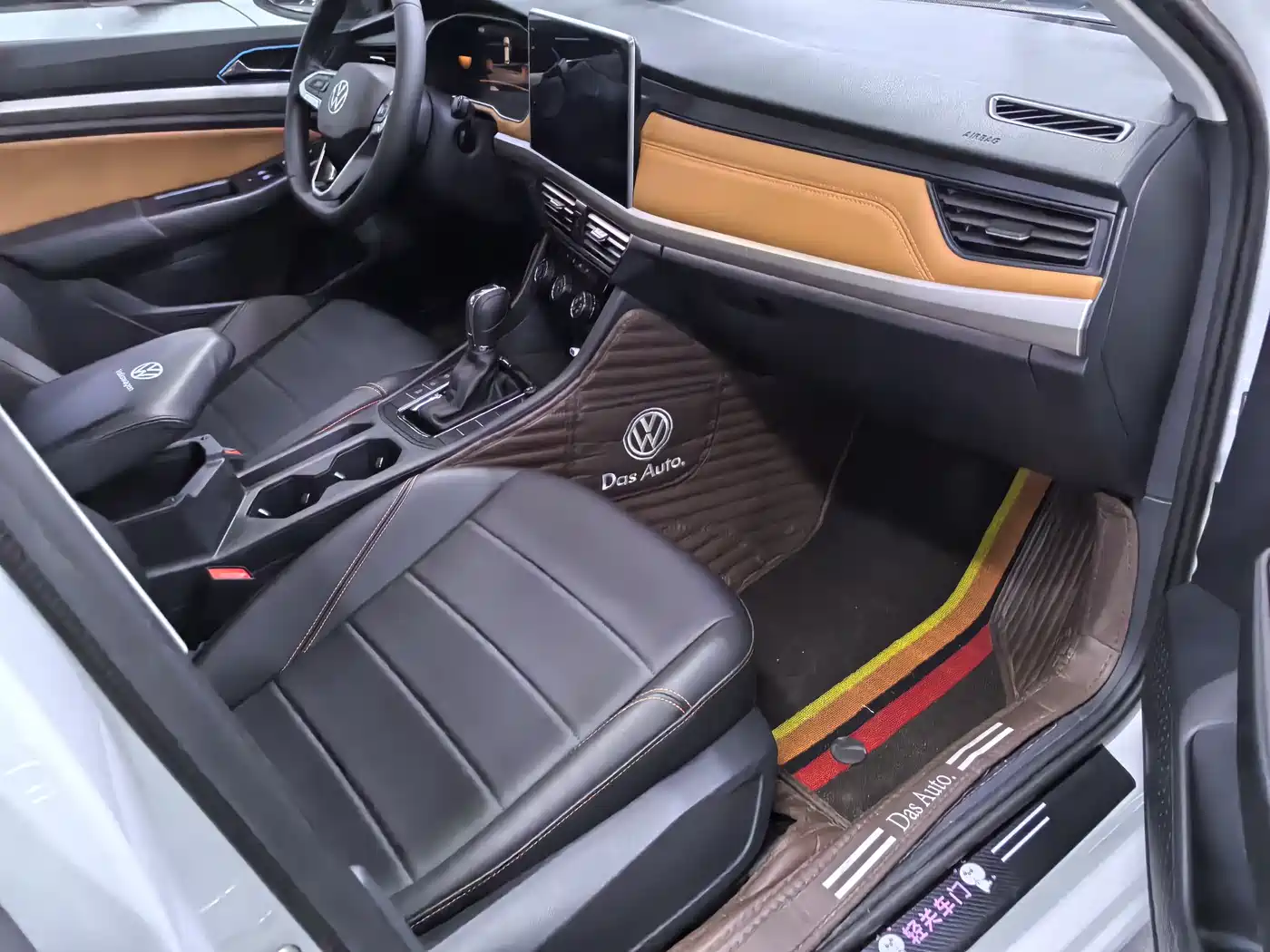 Volkswagen Bora 2024 200TSI DSG Joy Ride Edition фото 12