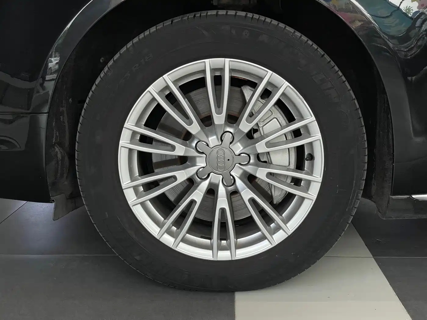 Audi A8 2016 A8L 45 TFSI quattro Comfort фото 29