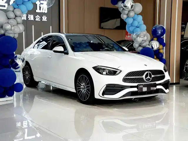Mercedes-Benz C-Class 2022