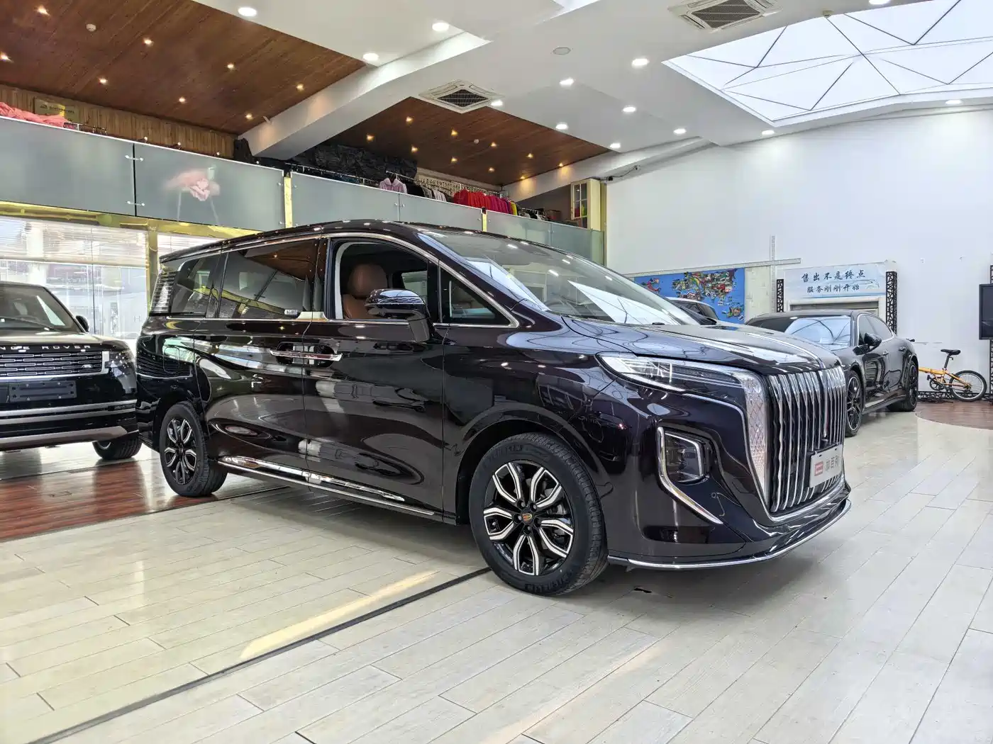 Hongqi HQ9 2023 2.0T Smart Connect Flagship фото 3
