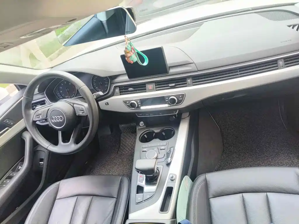 Фото 12 - Audi A5 (Import)