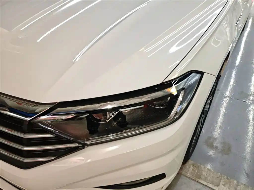 Volkswagen Sagitar 2021 280TSI DSG Surpassing Edition фото 24