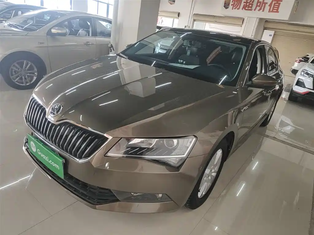 Škoda Superb 2018 TSI280 DSG Standard (China V)