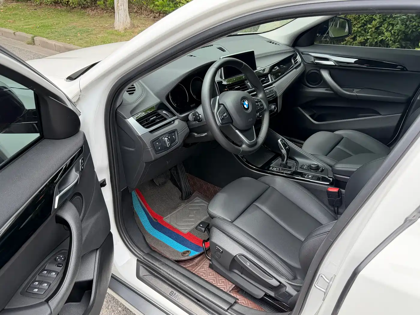 BMW X2 (Import) 2019 sDrive20i M Off-Road Package China VI фото 5