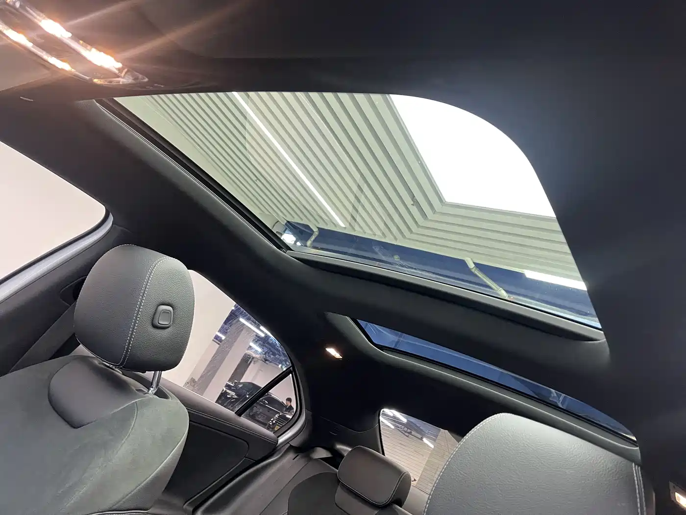 Mercedes-Benz A-Class 2020 Facelift A 200 L Sport Sedan Fashion фото 14