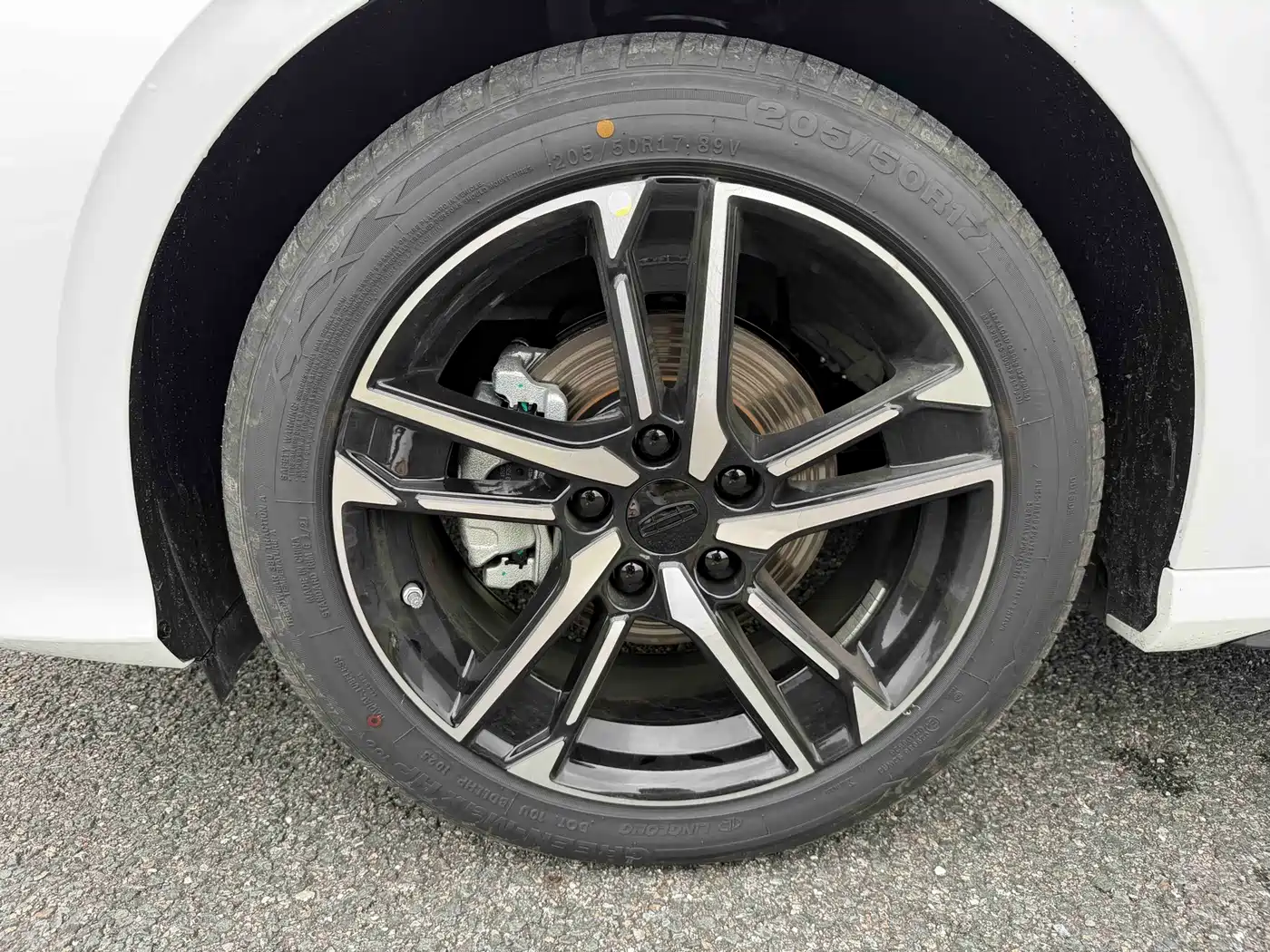 Geely Binrui 2026 2024 Binrui COOL 1.5T DCT Soaring Dragon Edition
