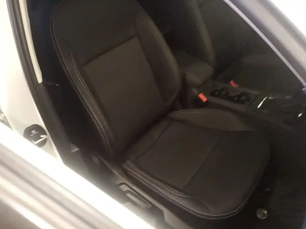 Volkswagen Lamando, миниатюра 25