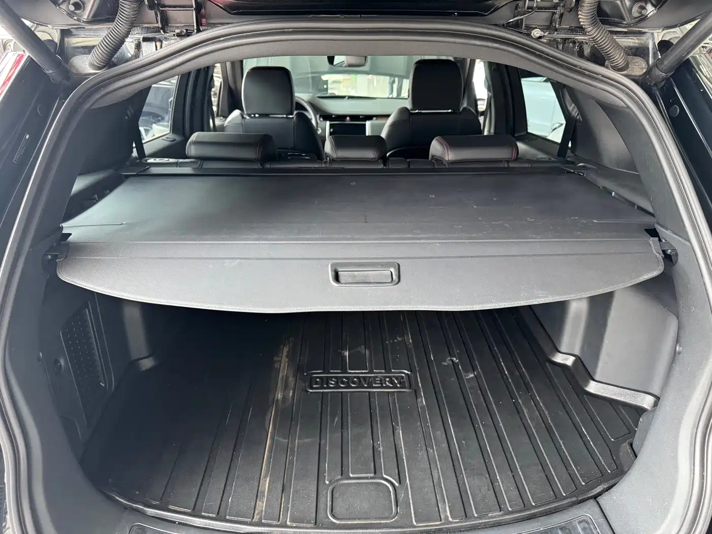 Land Rover Discovery Sport 2023 249PS R-Dynamic S Performance Version фото 25