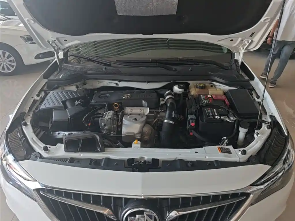 Buick Excelle 2019 18T Auto Connected Elite China VI фото 20