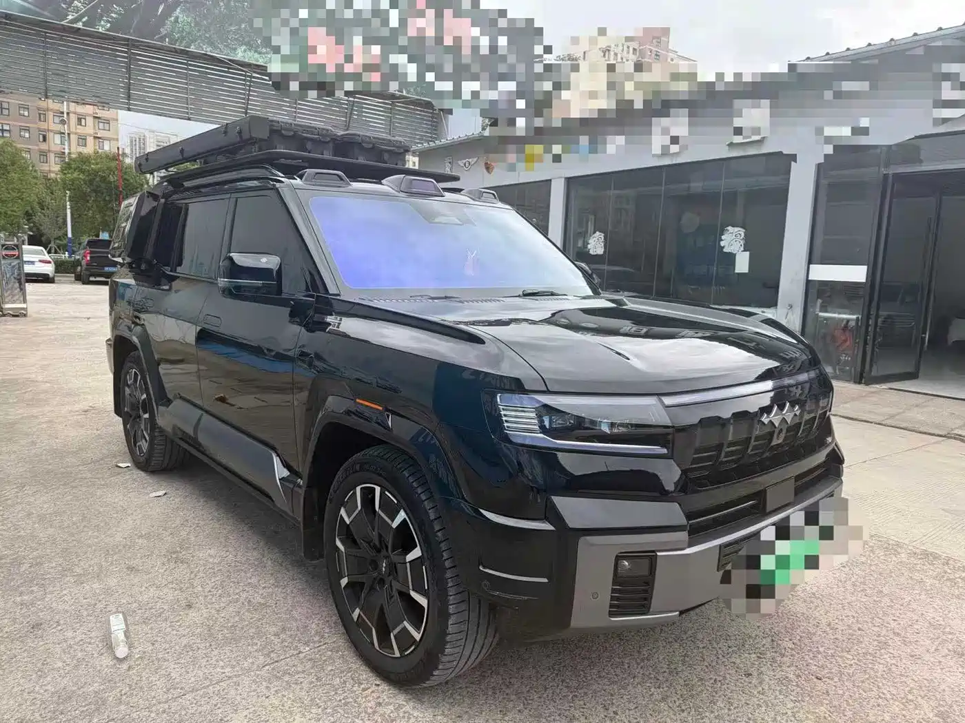 Fang Cheng Bao Leopard 8 2025 2025 Zhiyong Flagship 6-Seater