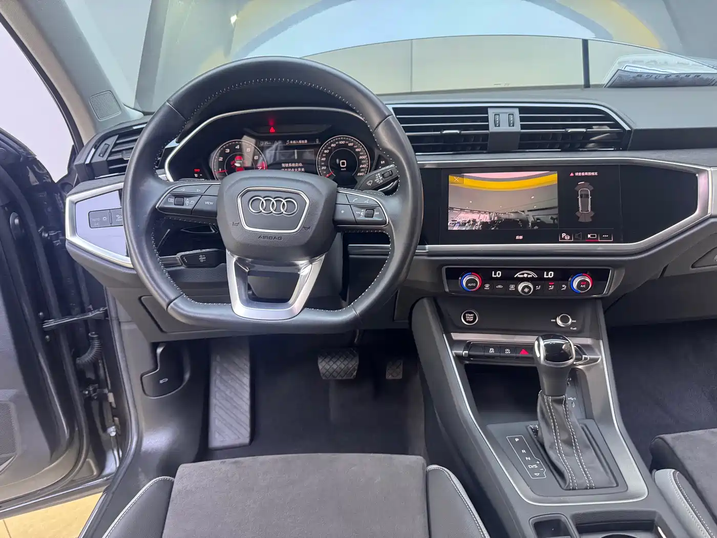 Audi Q3 2022 35 TFSI Fashion Dynamic фото 16