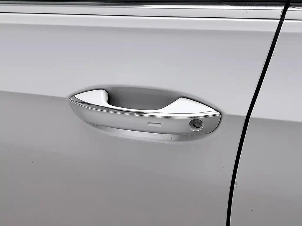 Photo 18 - Volkswagen Golf