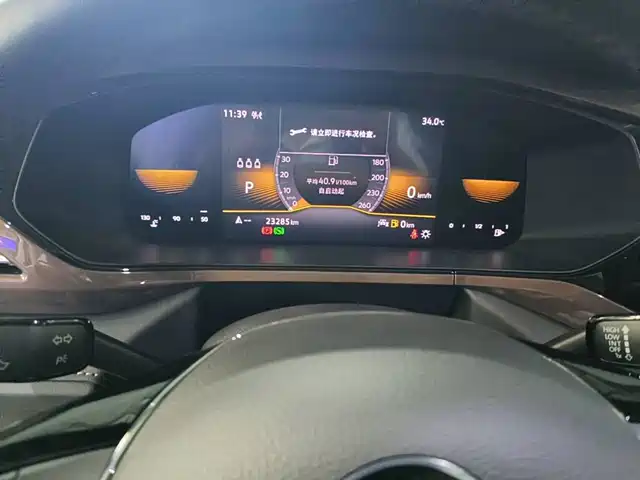 Volkswagen Tharu 2022 330TSI AWD Luxury Edition — фото 4