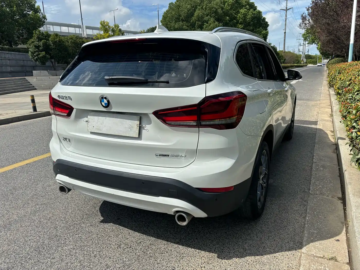 BMW X1 2021 sDrive25Li Leading фото 4