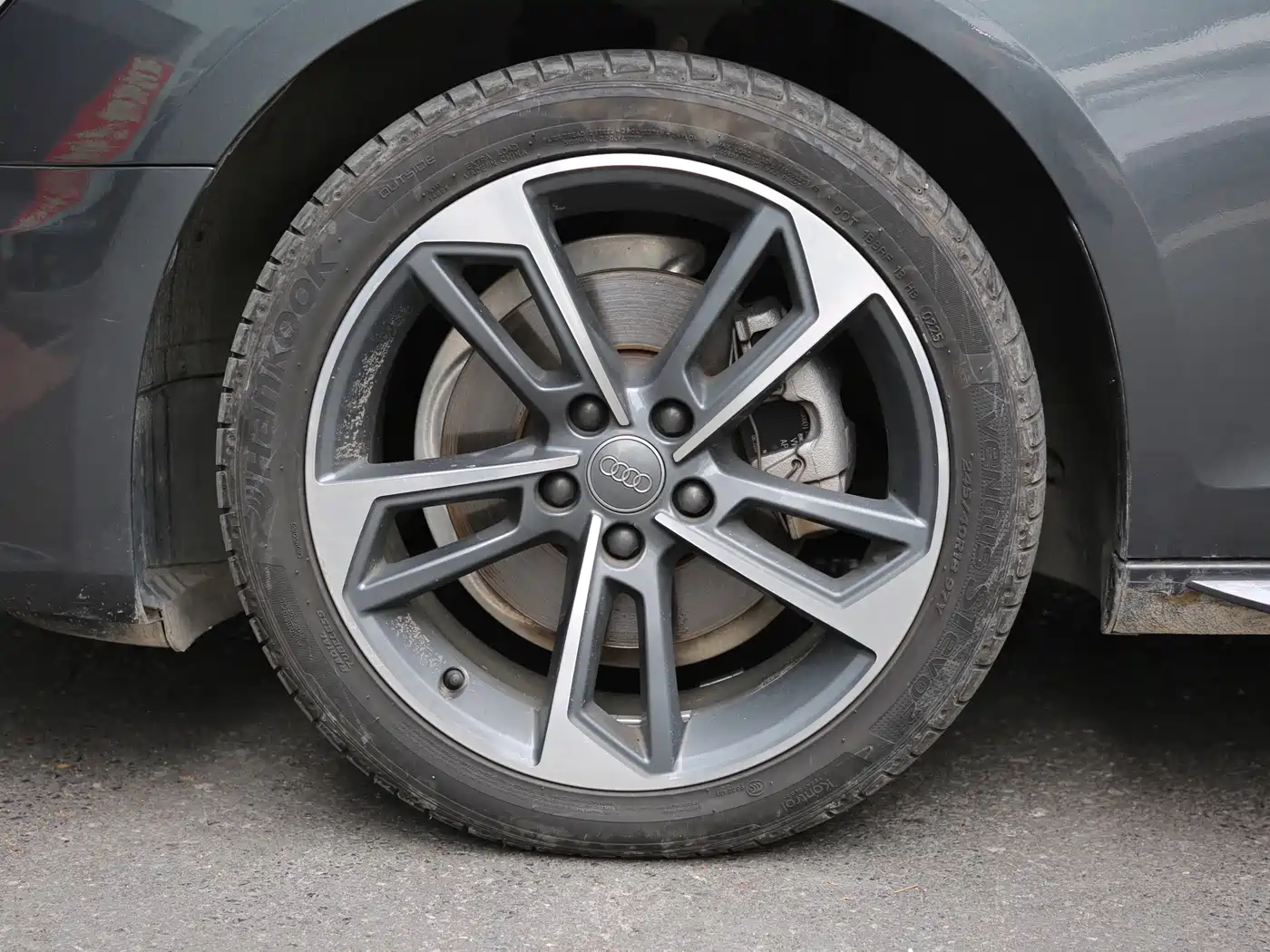 Audi A4L 2020 40 TFSI Fashion Dynamic Edition фото 13