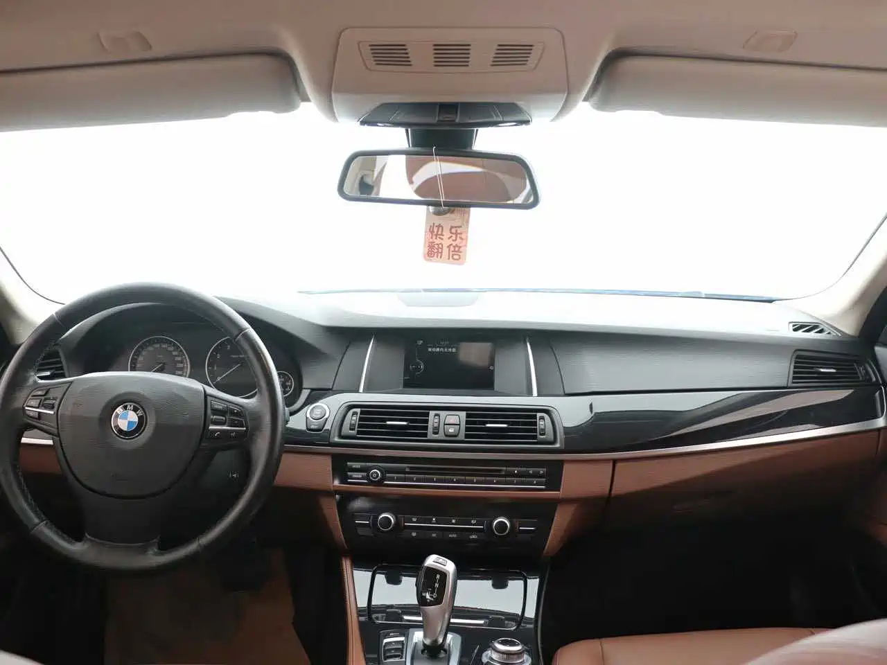 BMW 5 Series 2014 520Li Elegance фото 12