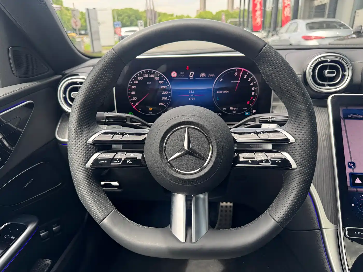 Mercedes-Benz C-Class New Energy 2024 C 350 eL фото 10
