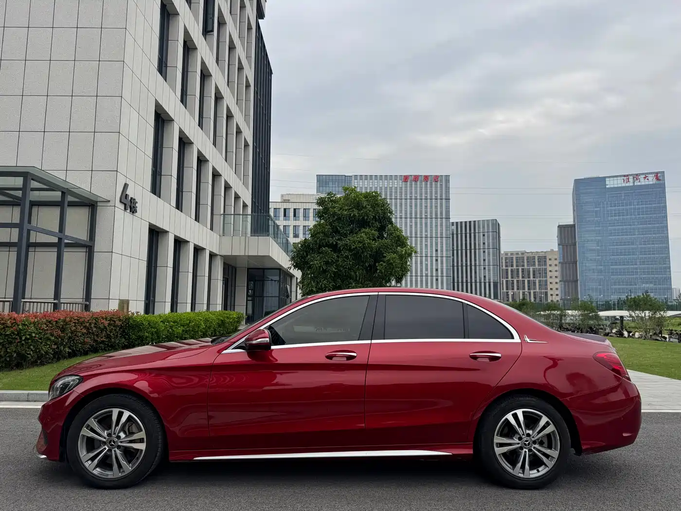 Mercedes-Benz C-Class 2018 C 200 L Sport Edition фото 5