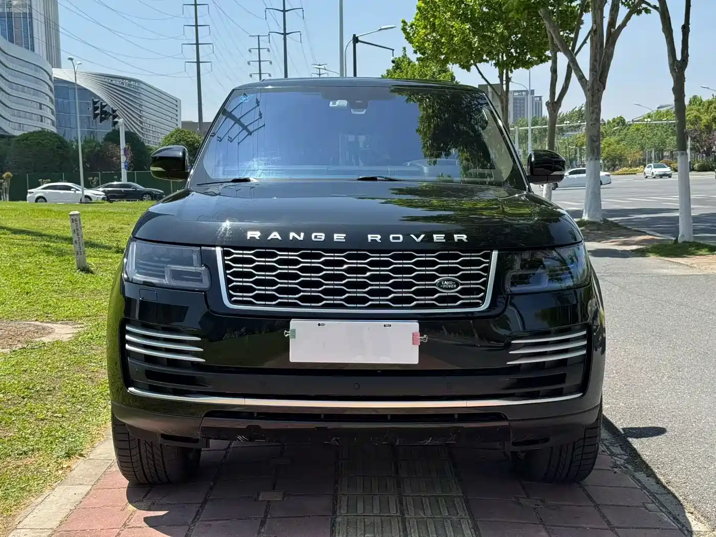 Land Rover Range Rover 2017 5.0 SC V8 Summit Autobiography LWB фото 2