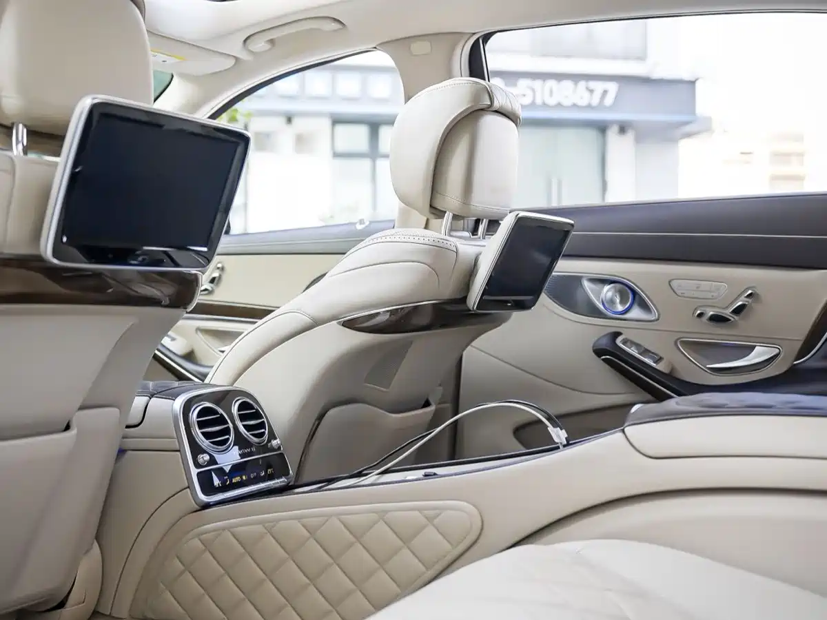 Mercedes-Benz Maybach S-Class 2015 S 600 фото 19