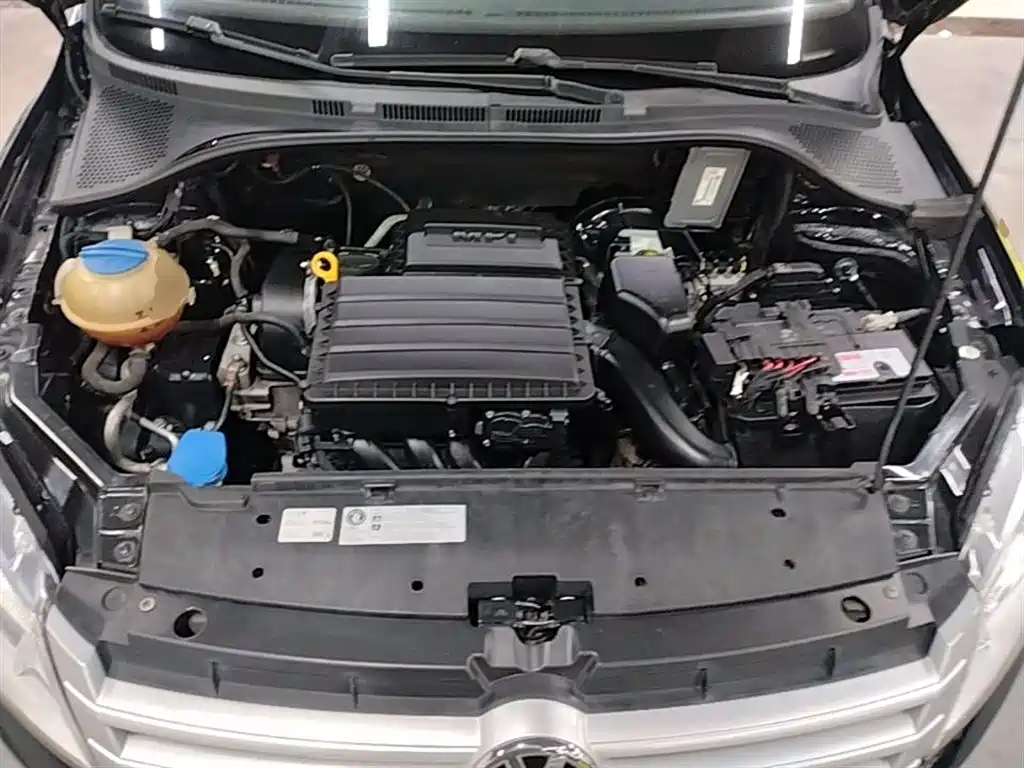 Volkswagen Santana 2015 1.6L Automatic Trend Edition фото 20