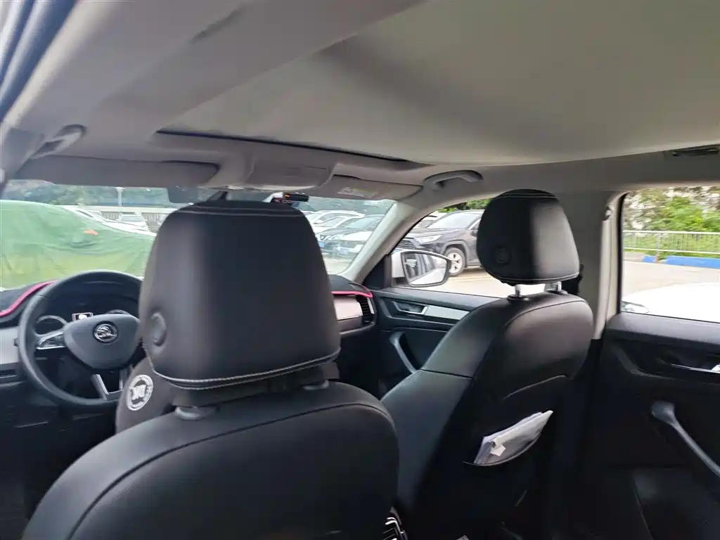 Škoda Kodiaq 2018 Facelift TSI330 5-seat 2WD Comfort Edition фото 9