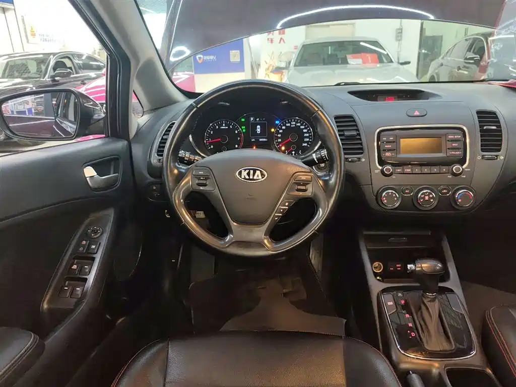 Kia K3 2016 1.6L Automatic GLS фото 7