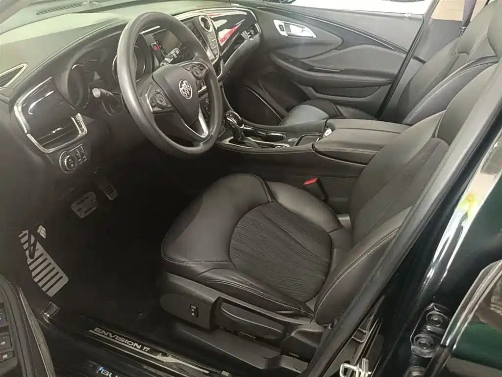 Buick Envision Plus 2017 20T FWD Premium фото 15