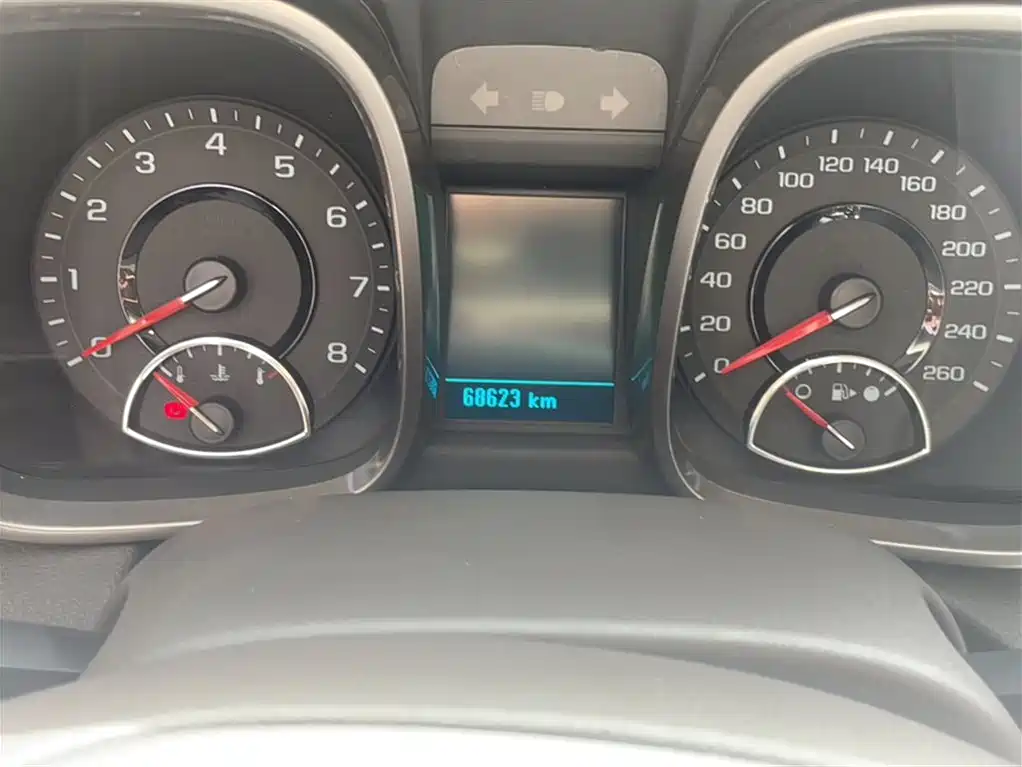 Chevrolet Malibu 2014 2.0L Automatic Comfort фото 4