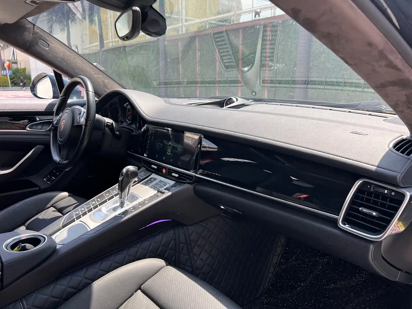 Porsche Panamera 2014 Panamera 3.0T фото 10