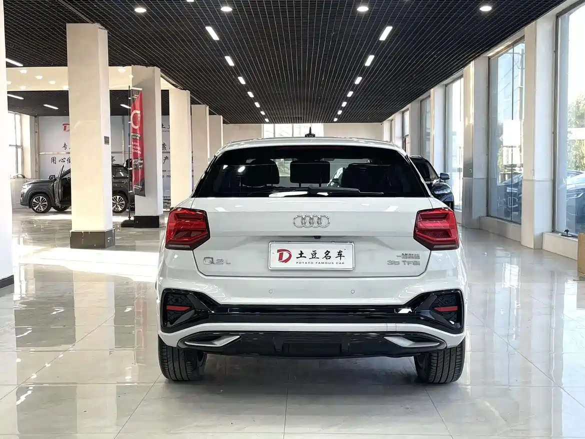 Audi Q2L 2022 35 TFSI Fashion Dynamic фото 5