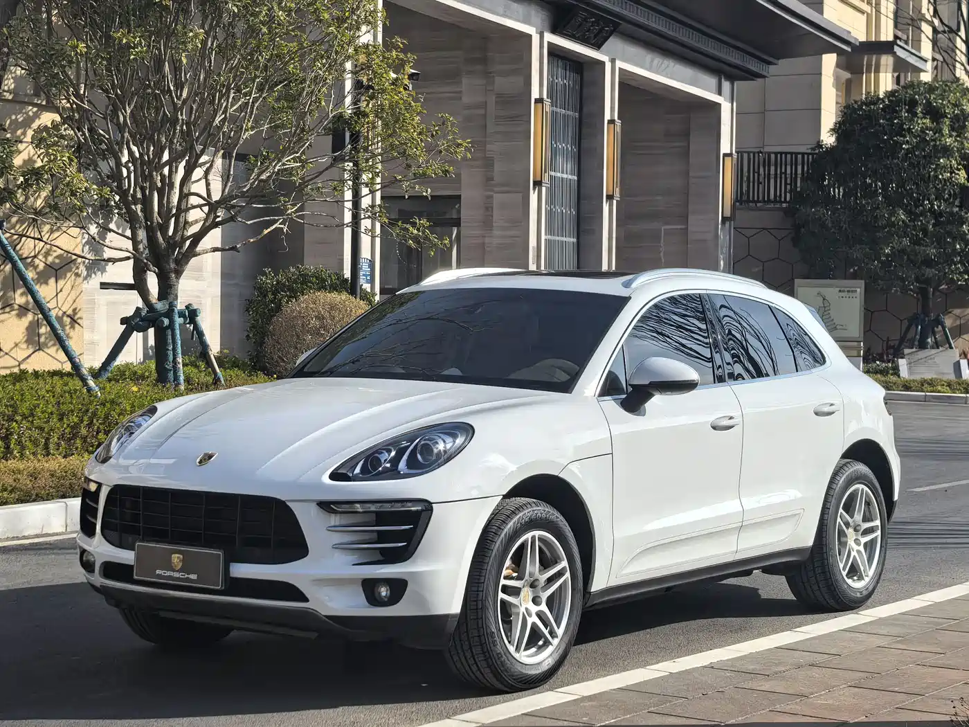 Porsche Macan 2016 Macan 2.0T фото 17