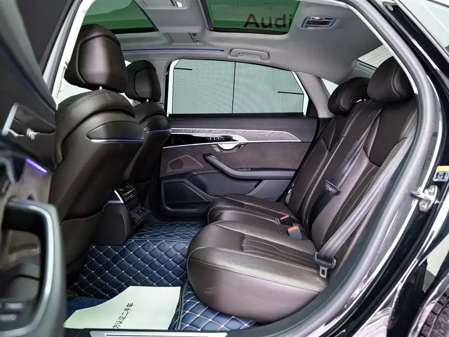 Audi A8 2019 A8L 50 TFSI quattro Comfort фото 10