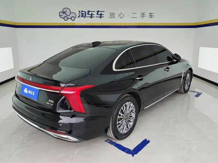 Hongqi H5 2024 2.0T Automatic Smart Connect Flag Enjoy Edition фото 3