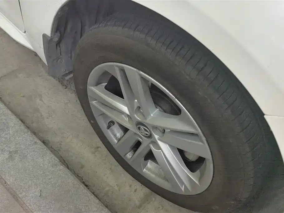 Toyota Levin 2021 185T CVT Progressive Edition фото 6