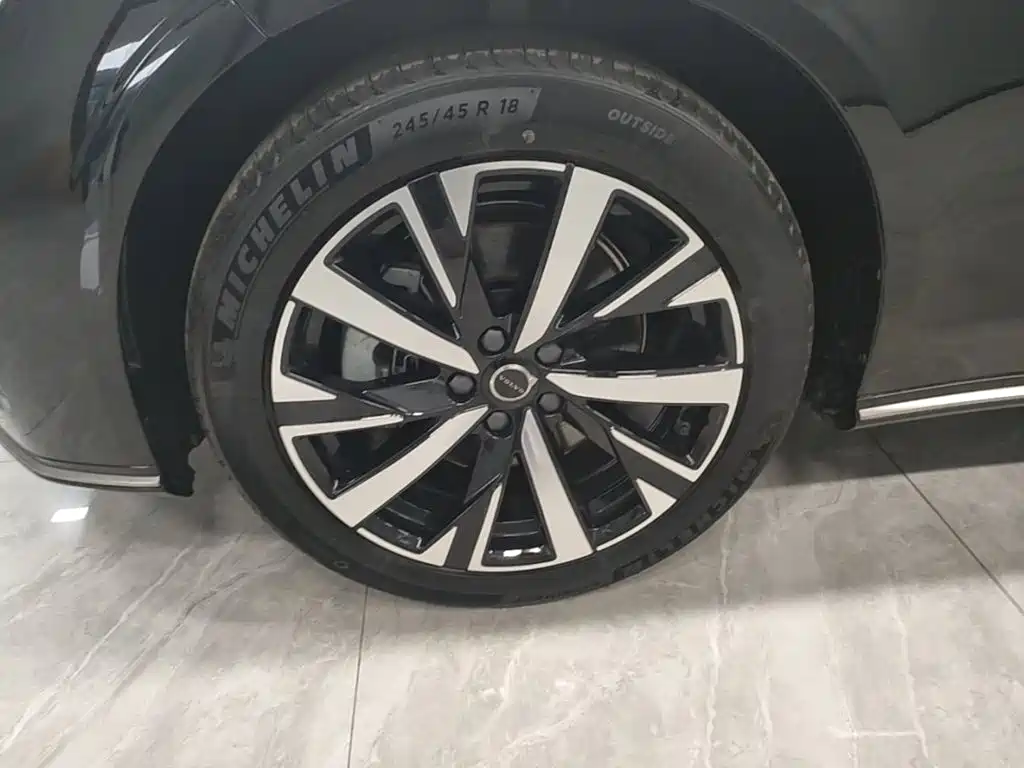 Volvo S90 2026 2026 B5 Zhiyi Luxury Edition
