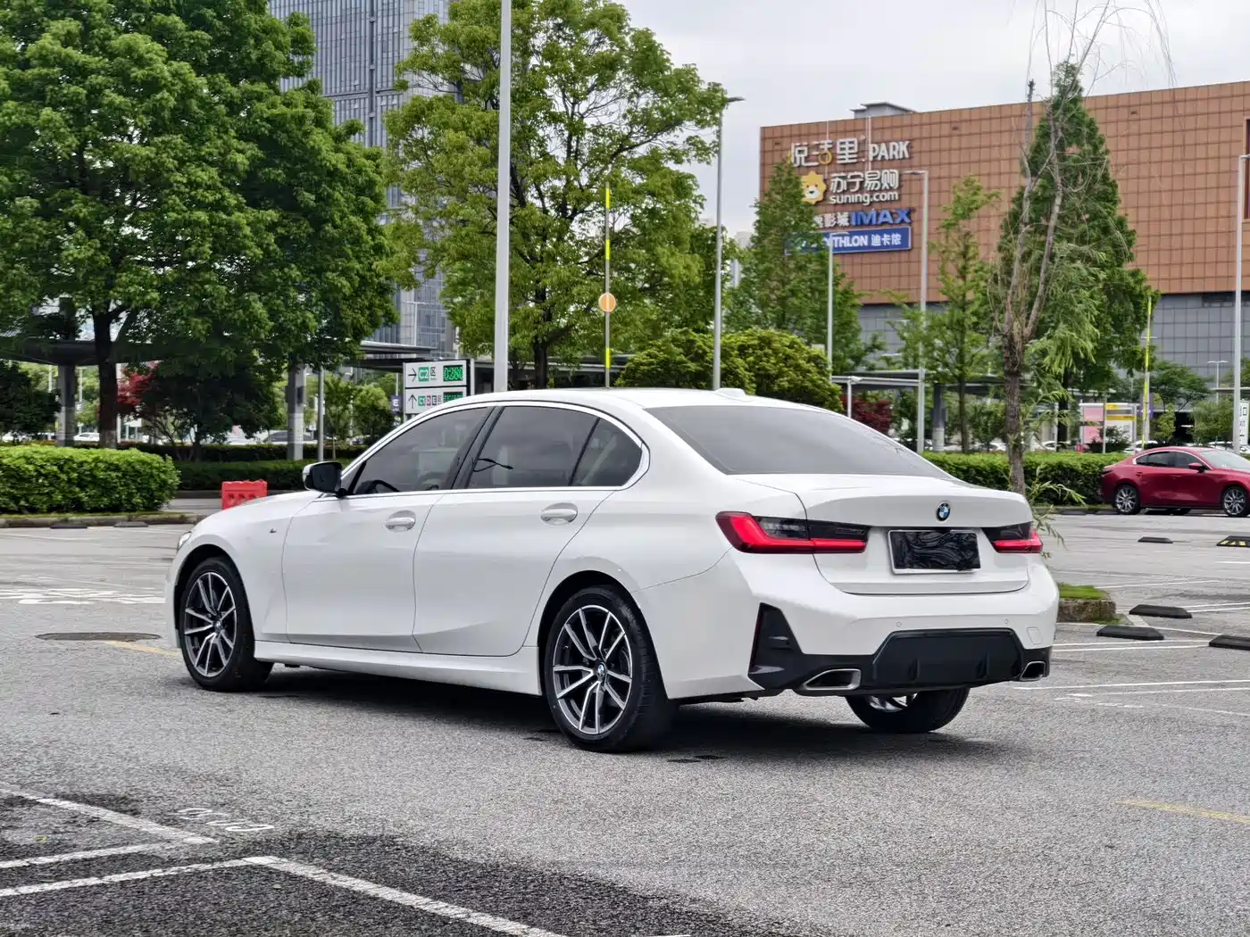 BMW 3 Series 2023 320Li M Sport Package фото 4