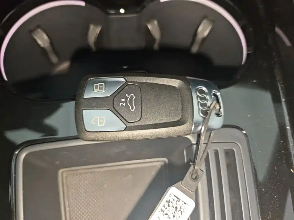 Audi A4L 2024 40 TFSI quattro RS Kit Speed Edition фото 9