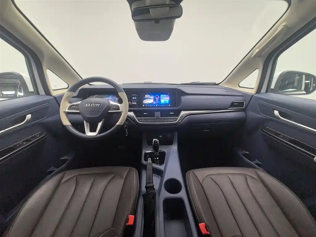 BAW RUISHENG ACE M7 NEW ENERGY