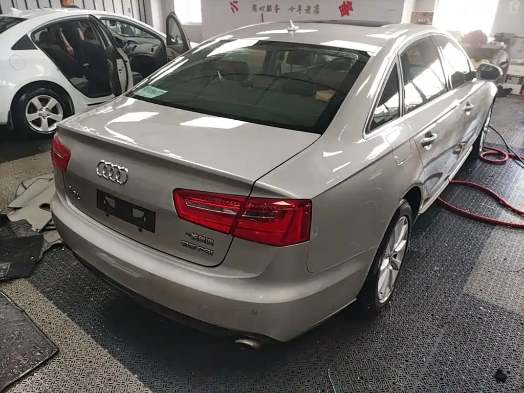 Audi A6L 2015 30 FSI Millionth Anniversary Comfort Enjoyment Type фото 7