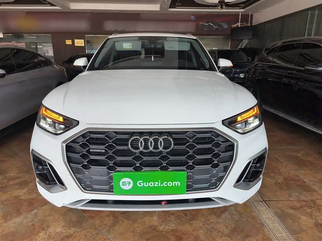 Audi Q5L 2022 Facelift 45T Luxury Dynamic фото 3