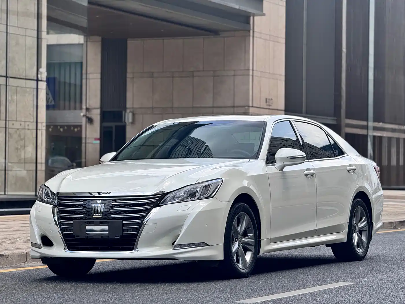 Toyota Crown 2015 2.5L Smart Edition