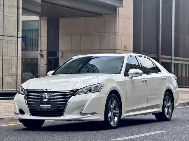 Toyota Crown 2015 2.5L Smart Edition