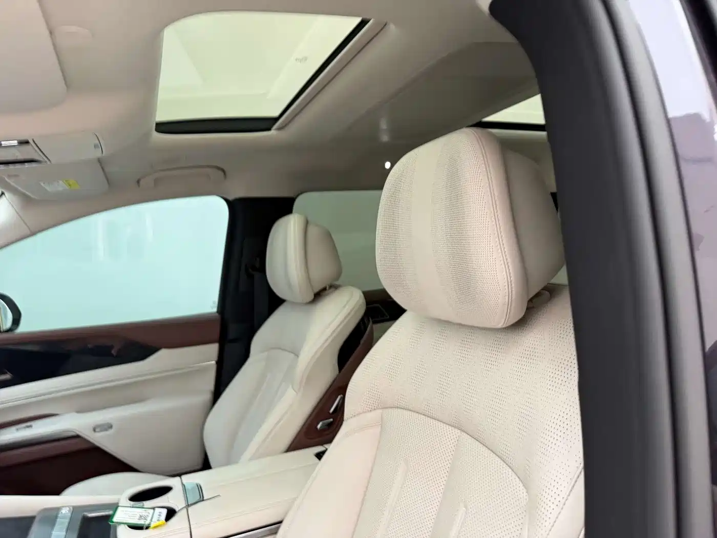 BYD Xia 2025 DM-i 1.5T 180km Excellence фото 15