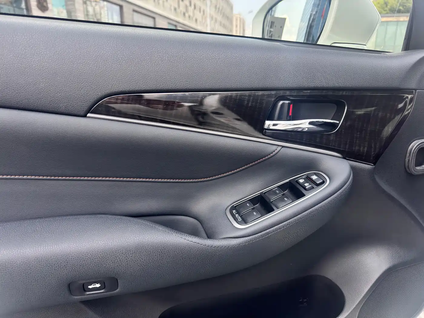 Toyota Crown 2015 2.5L Smart Edition фото 24