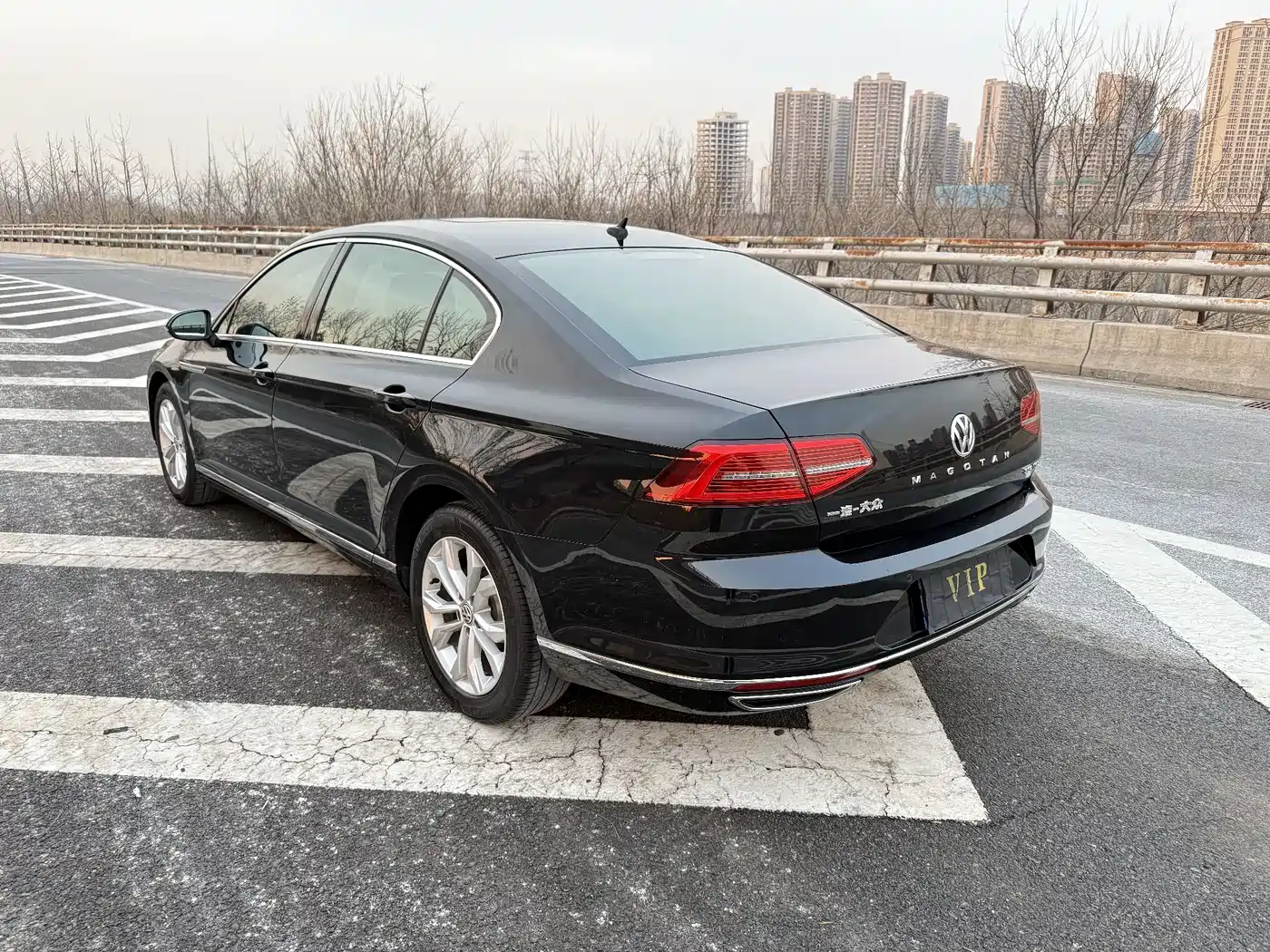 Volkswagen Magotan 2019 330TSI DSG Luxury Class China VI фото 7