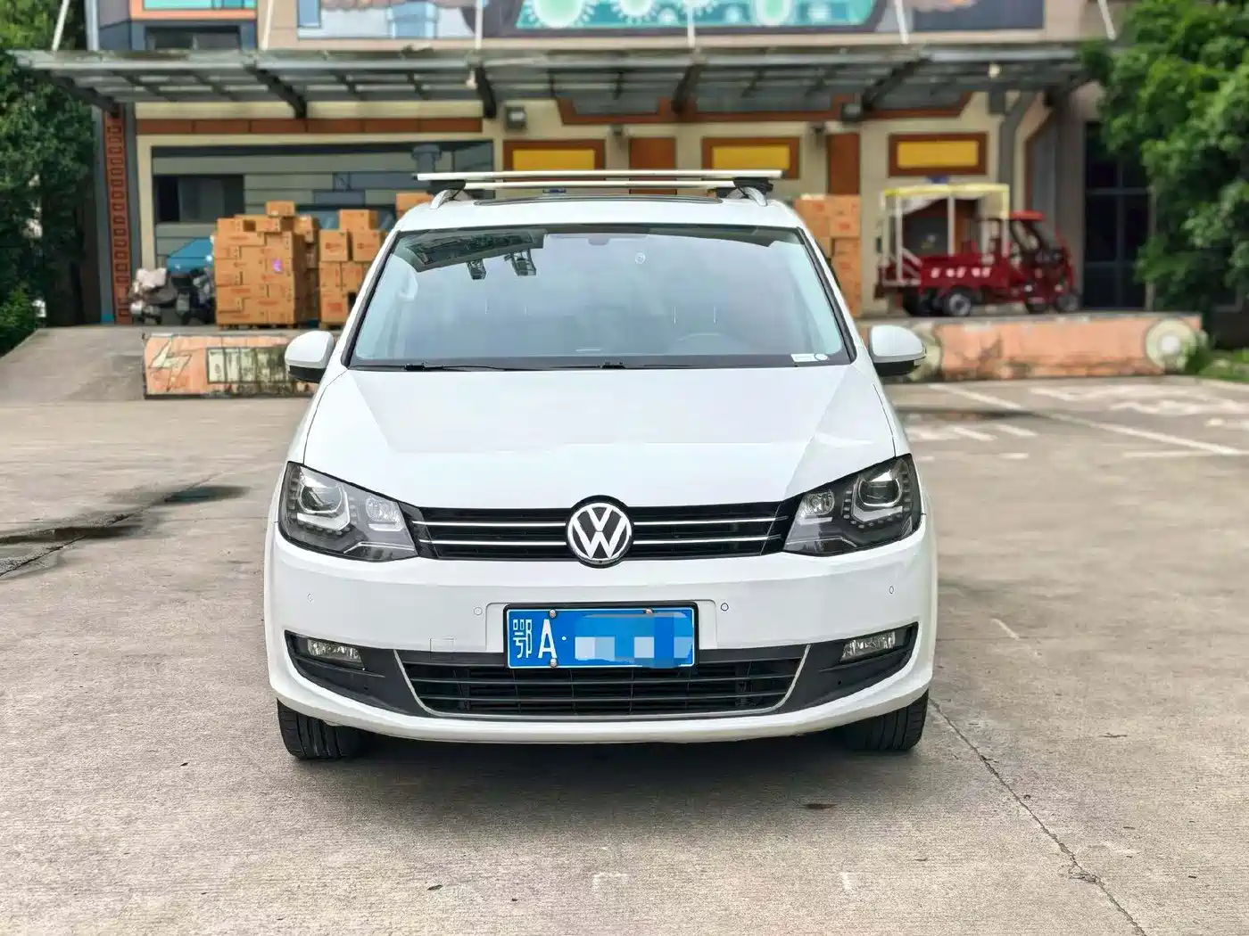 Volkswagen Sharan 2016 380TSI Comfort 7-seater фото 2
