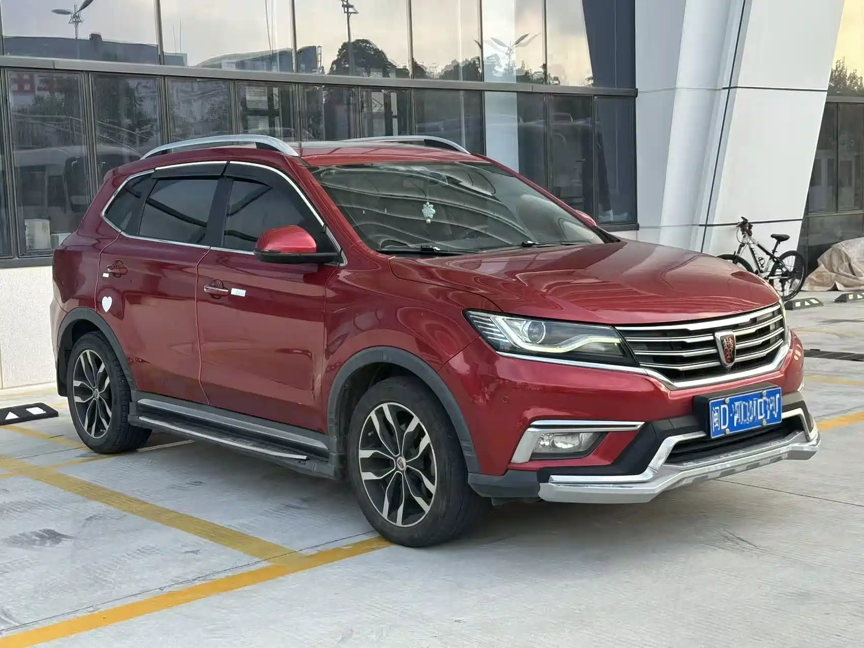 Фото 3 - Roewe RX5