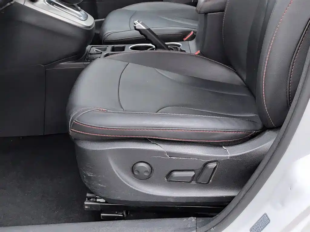 Haval H6 2017 Red Label Sport Edition 1.5T Automatic 2WD Premium фото 20